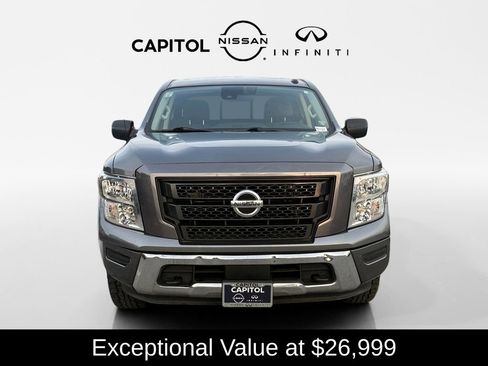 Used 2021 Nissan Titan SV w/ Accessory Utility Package image 2