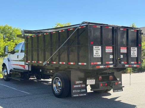Used 2017 Ford F650 2WD Crew Cab Super Duty image 9