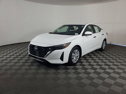New 2025 Nissan Sentra S image 8