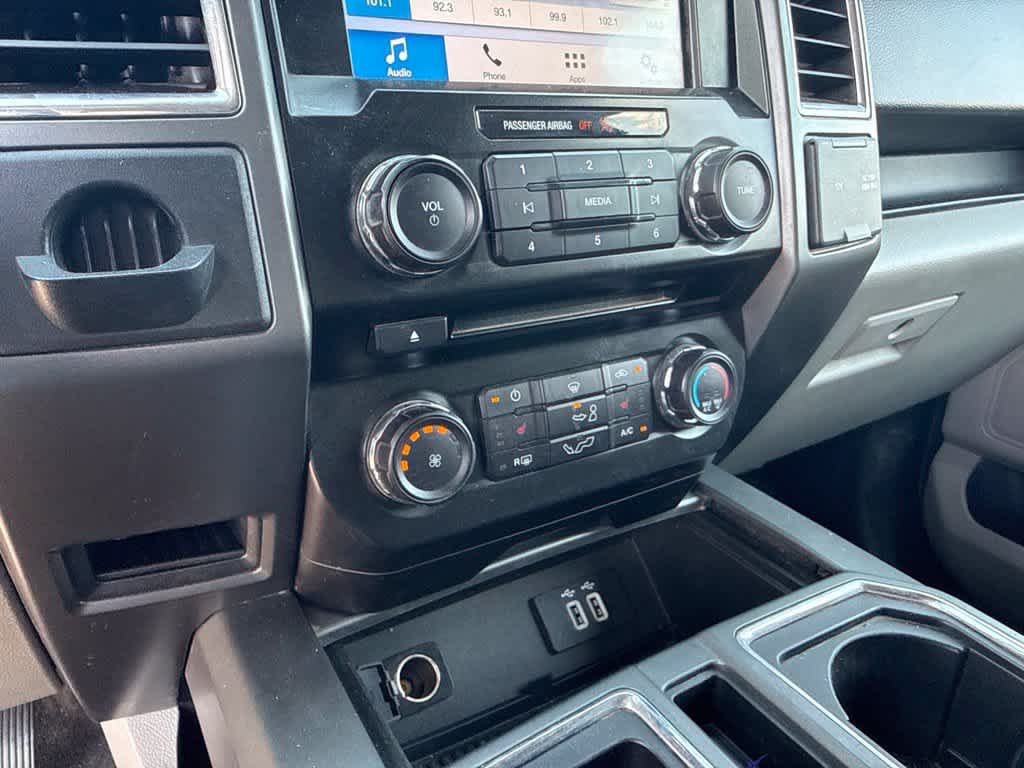 Used 2016 Ford F150 XLT w/ Equipment Group 302A Luxury RWD image 20
