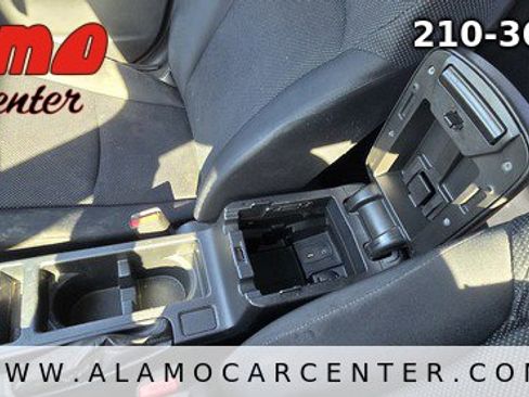 Used 2014 Subaru Impreza 2.0i image 37