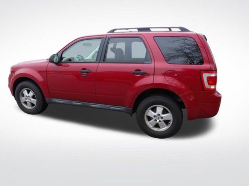 Used 2011 Ford Escape XLT w/ 203A Rapid Spec Order Code image 10
