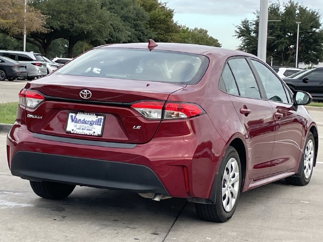 Used 2024 Toyota Corolla LE FWD image 4