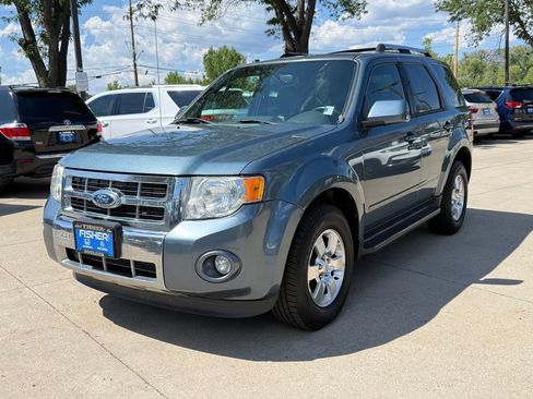 Used 2011 Ford Escape Limited w/ 301A Rapid Spec Order Code AWD/4WD image 8