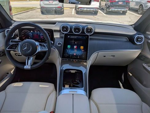 New 2026 Mercedes-Benz GLC 300 image 17