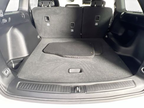 Used 2023 Jeep Grand Cherokee Altitude image 25