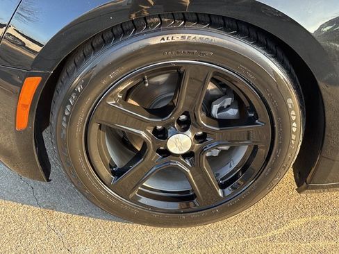 Used 2022 Chevrolet Camaro LT image 10