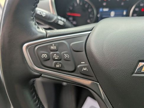 Used 2022 Chevrolet Equinox LT image 17