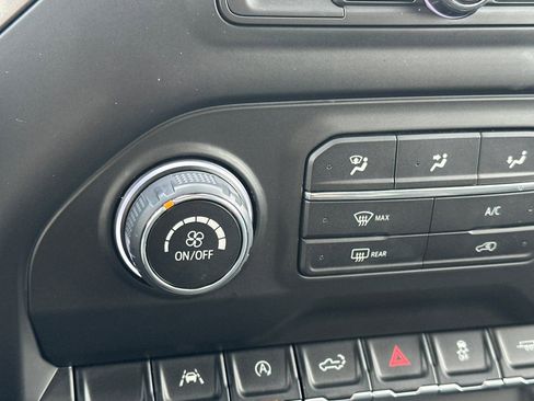 Used 2026 Chevrolet Silverado 1500 Custom w/ Turbomax Blackout Package image 28