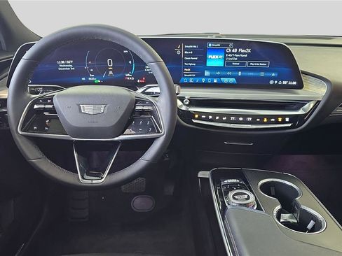 Used 2024 Cadillac Lyriq Luxury w/ LPO, Floor Liner Package image 9