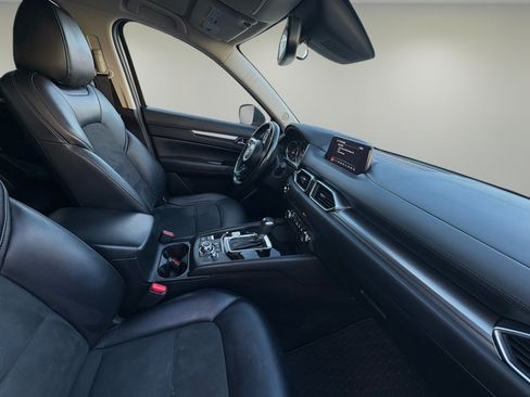 Used 2017 MAZDA CX-5 Touring w/ I-ACTIVSENSE Package image 27