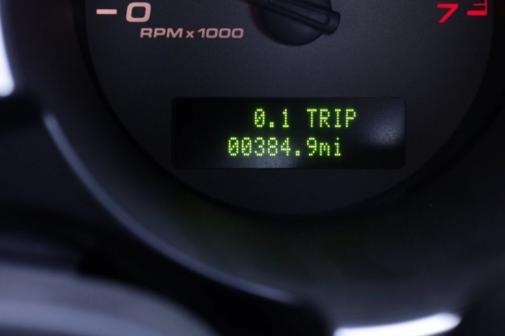 Used 2008 Ford Mustang Shelby GT500 RWD image 29