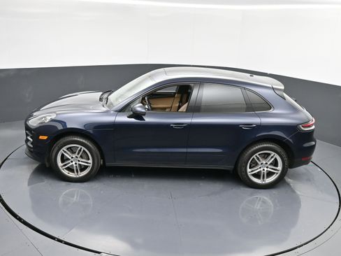 Used 2021 Porsche Macan S image 34