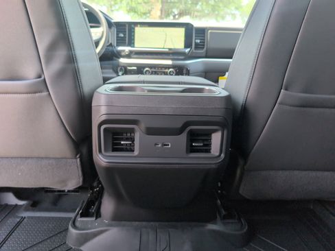 New 2026 Chevrolet Silverado 1500 LT w/ Leather Package RWD image 32