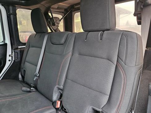 Used 2021 Jeep Wrangler Unlimited Rubicon AWD/4WD image 20