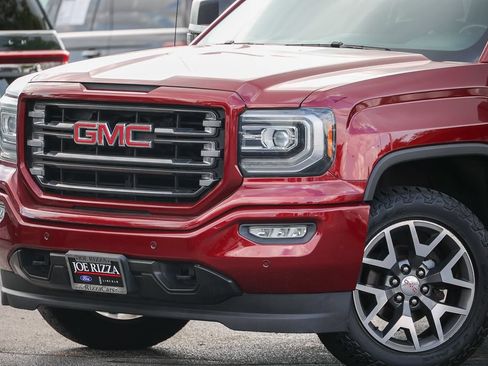 Used 2018 RAM 1500 Laramie w/ Convenience Group AWD/4WD image 15