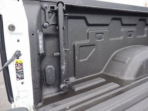 Used 2025 GMC Sierra 2500 AT4 w/ AT4 Premium Plus Package image 22