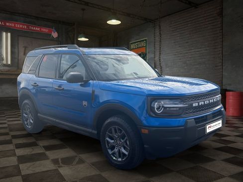 New 2025 Ford Bronco Sport Big Bend AWD/4WD image 2