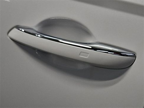 Used 2026 Genesis GV70 2.5T Select image 20