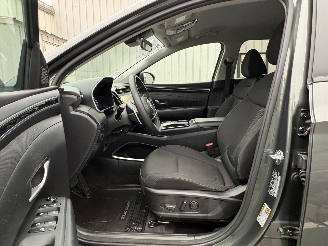 Used 2024 Hyundai Tucson Blue AWD/4WD image 4