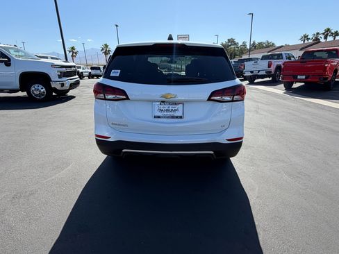 Used 2024 Chevrolet Equinox LT FWD image 4