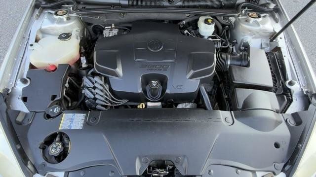 Used 2007 Buick Lucerne CXL w/ Luxury Package FWD image 20