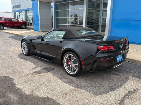 Used 2019 Chevrolet Corvette Grand Sport RWD image 2