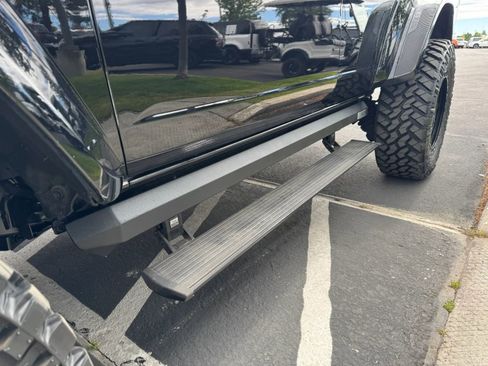 Used 2023 Ford Bronco Raptor AWD/4WD image 24