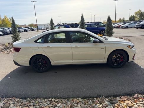 New 2026 Volkswagen Jetta GLI Autobahn image 6