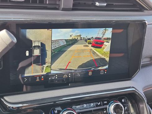 New 2026 GMC Sierra 2500 AT4 w/ AT4 Premium Plus Package AWD/4WD image 14
