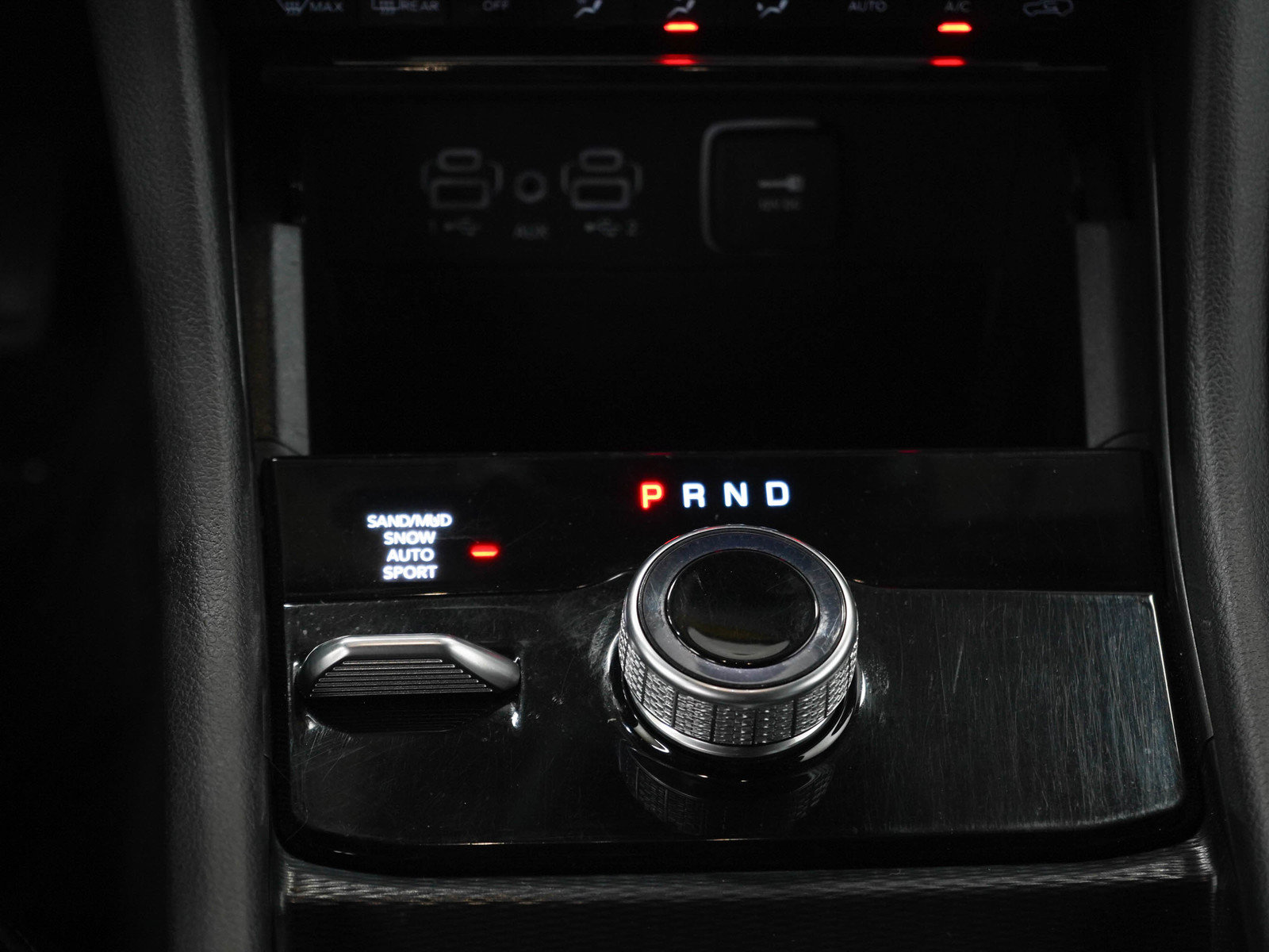 Used 2024 Jeep Grand Cherokee Limited AWD/4WD image 19