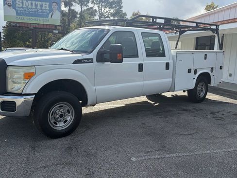 Used 2015 Ford F250 XL w/ Power Equipment Group image 2