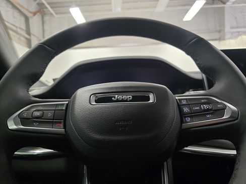 Used 2024 Jeep Compass Limited image 26