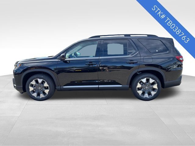 New 2026 Honda Pilot Touring image 4