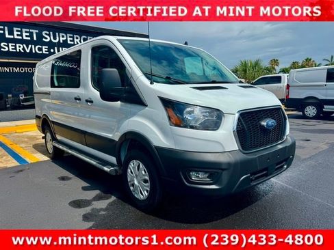 Used 2025 Ford Transit 250 Low Roof w/ Exterior Upgrade Package RWD image 8