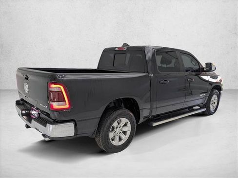 Used 2023 RAM 1500 Laramie AWD/4WD image 5