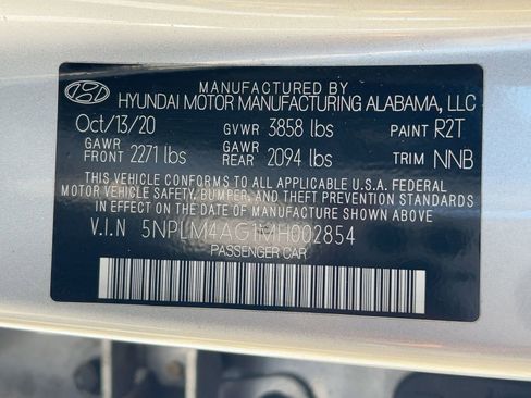 Used 2021 Hyundai Elantra SEL image 19