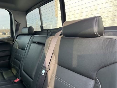 Used 2016 GMC Sierra 2500 Denali w/ Duramax Plus Package image 9
