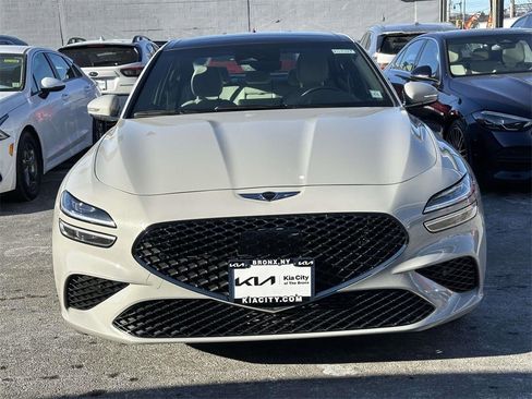 Used 2025 Genesis G70 3.3T Advanced image 8