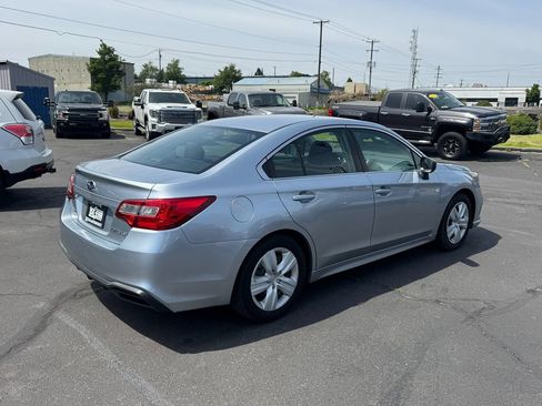 Used 2018 Subaru Legacy 2.5i AWD/4WD image 11