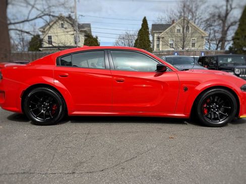 Used 2023 Dodge Charger SRT Hellcat RWD image 4