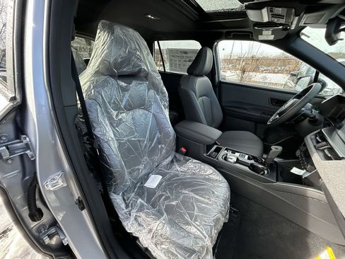 New 2026 Subaru Outback Limited image 15