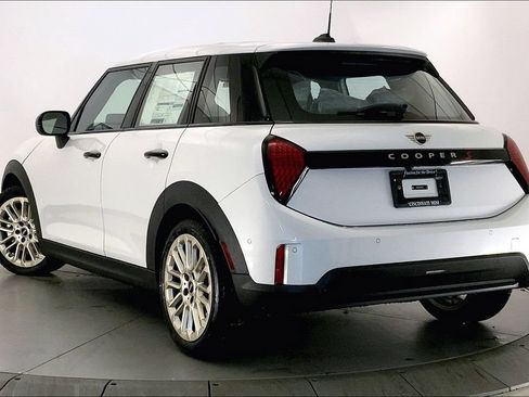 New 2026 MINI Cooper S FWD image 2