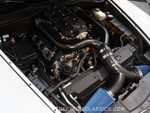 Used 2006 Cadillac XLR V image 34