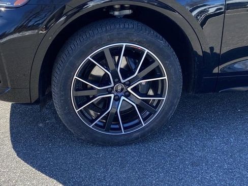 Certified 2023 Audi SQ5 Premium Plus w/ Premium Plus Package image 9