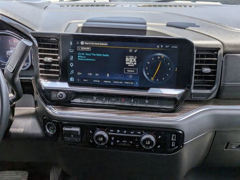 Certified 2025 Chevrolet Silverado 2500 LT AWD/4WD image 17
