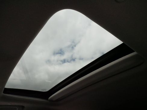 Certified 2023 Honda CR-V EX image 32