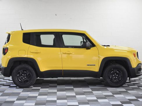 Used 2016 Jeep Renegade Sport w/ Power & Air Group image 7
