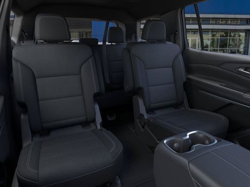 New 2026 Chevrolet Traverse LT w/ Midnight/Sport Edition FWD image 17