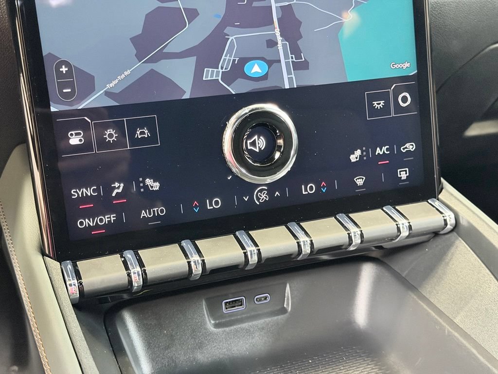 New 2026 GMC Terrain AT4 w/ Technology Package II AWD/4WD image 50